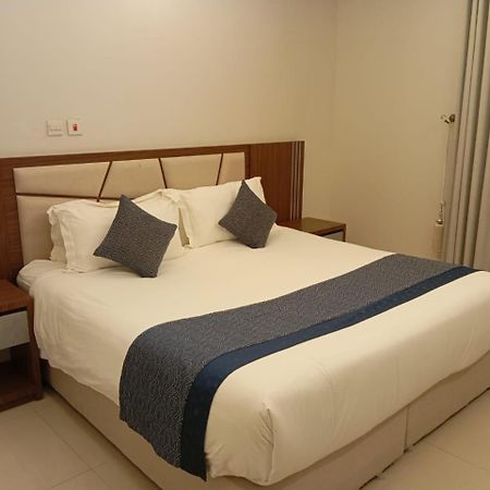 Remaz Suites Hotel Al Al Jubail Eksteriør bilde