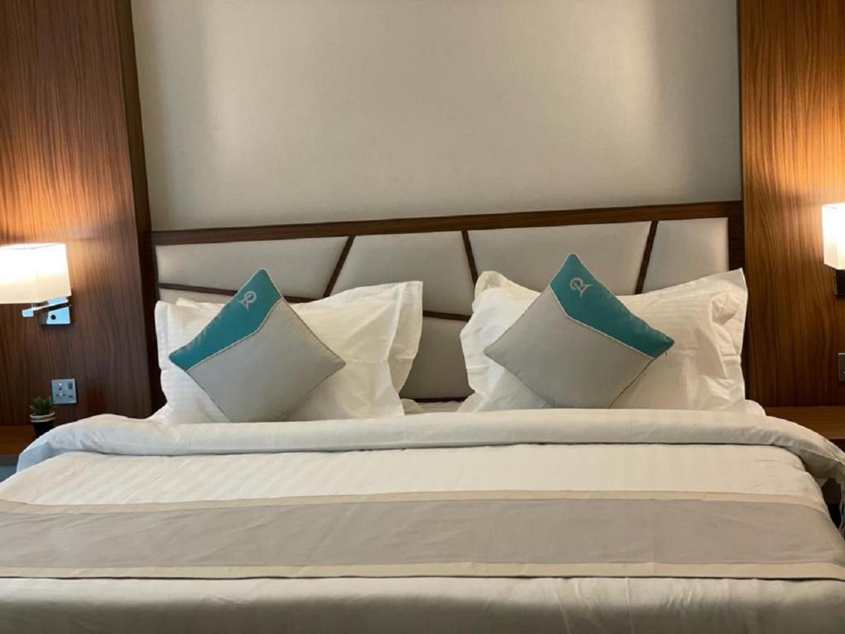 Remaz Suites Hotel Al Al Jubail Eksteriør bilde
