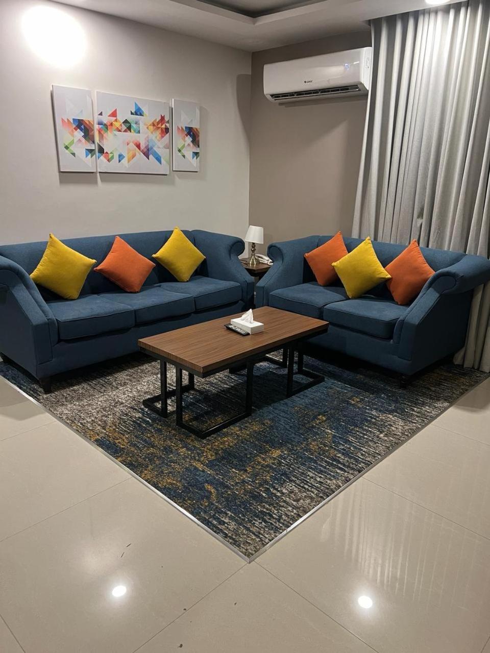 Remaz Suites Hotel Al Al Jubail Eksteriør bilde