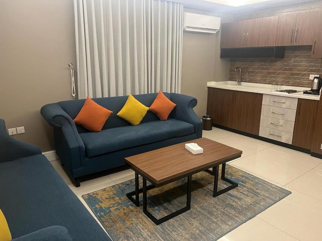Remaz Suites Hotel Al Al Jubail Eksteriør bilde