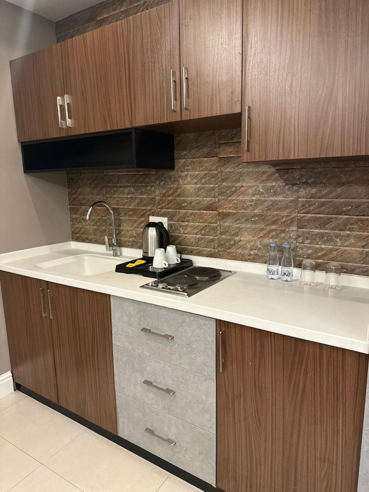 Remaz Suites Hotel Al Al Jubail Eksteriør bilde