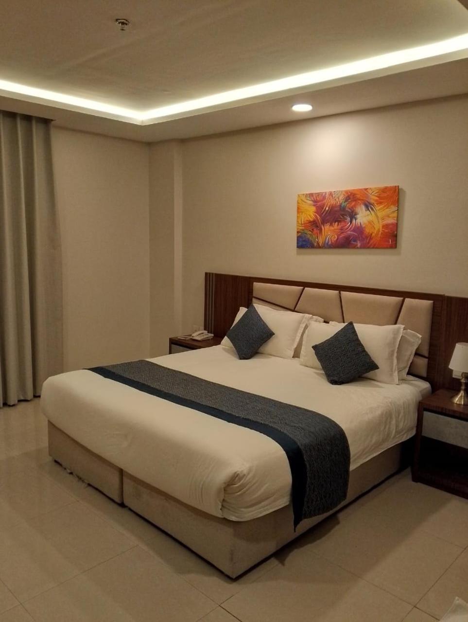 Remaz Suites Hotel Al Al Jubail Eksteriør bilde