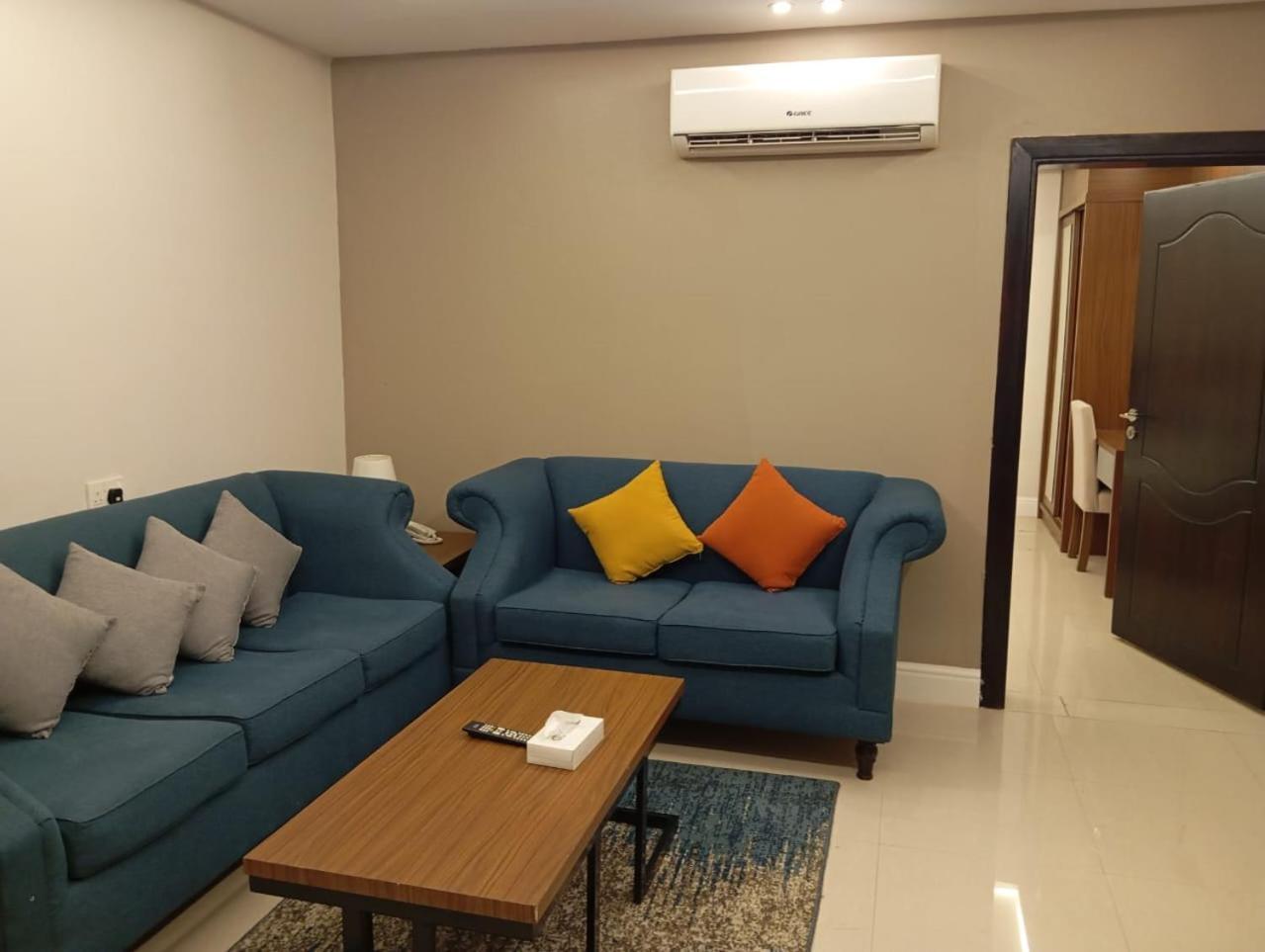 Remaz Suites Hotel Al Al Jubail Eksteriør bilde