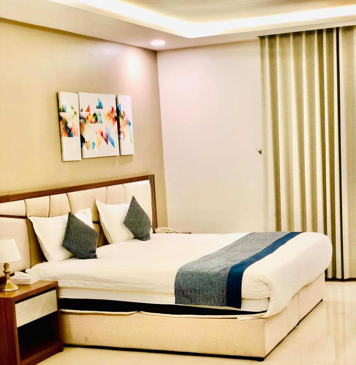 Remaz Suites Hotel Al Al Jubail Eksteriør bilde